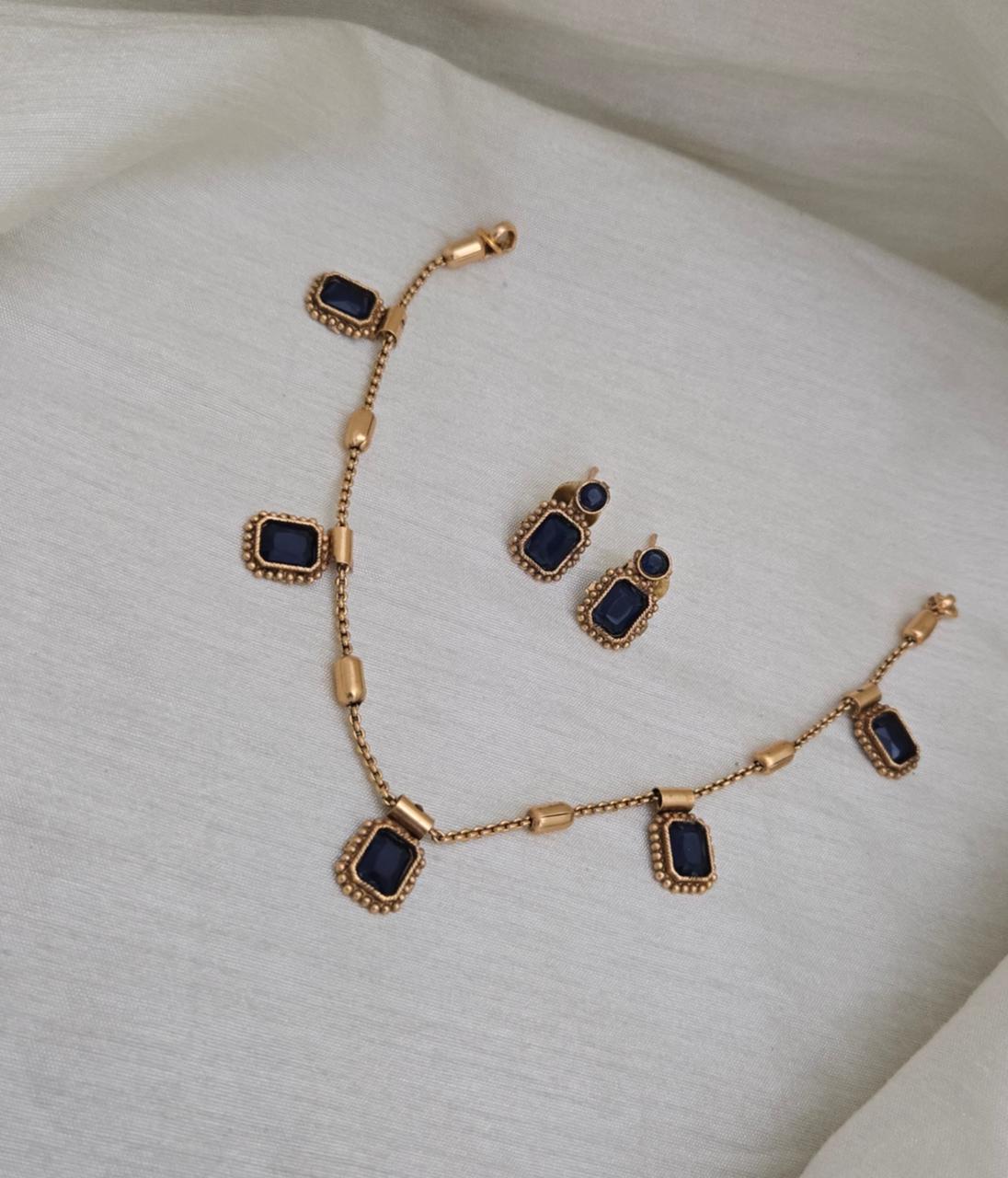 Elegant Deep Blue Stone Choker Set - Navy Blue - image 2