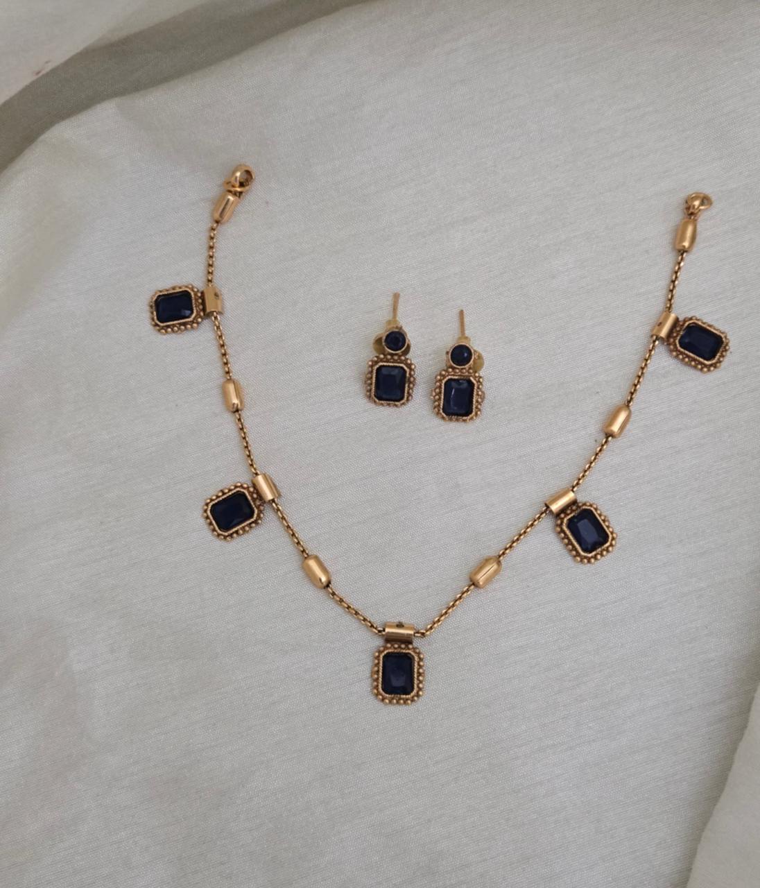Elegant Deep Blue Stone Choker Set - Navy Blue - image 6