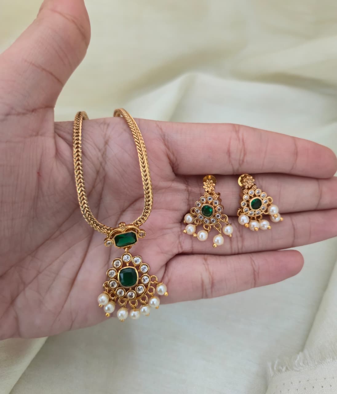 Emerald Nakshatra CZ Short Necklace Set - GREEN - image 5