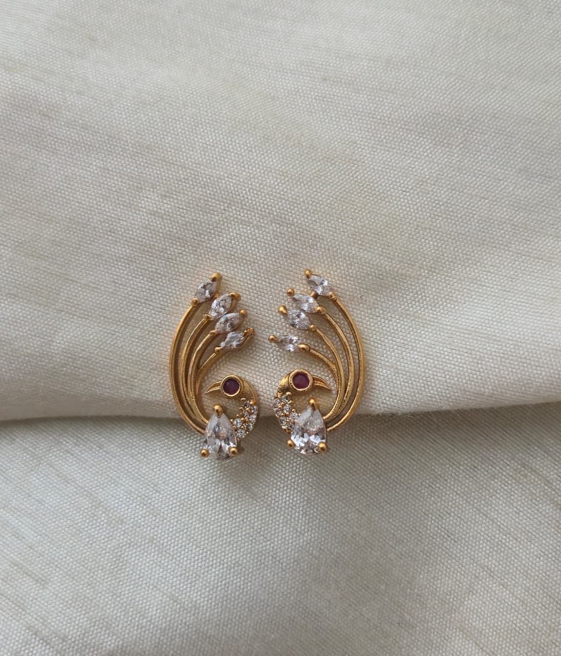 Peacock Feather Nakshatra CZ Ear Cuff - Clear/White - image 7