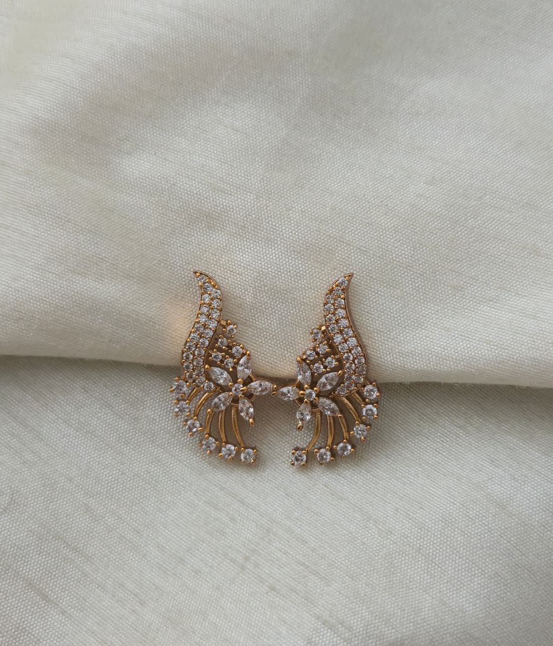 Nakshatra Cluster Floral Helix Cuff - Clear/White - image 7
