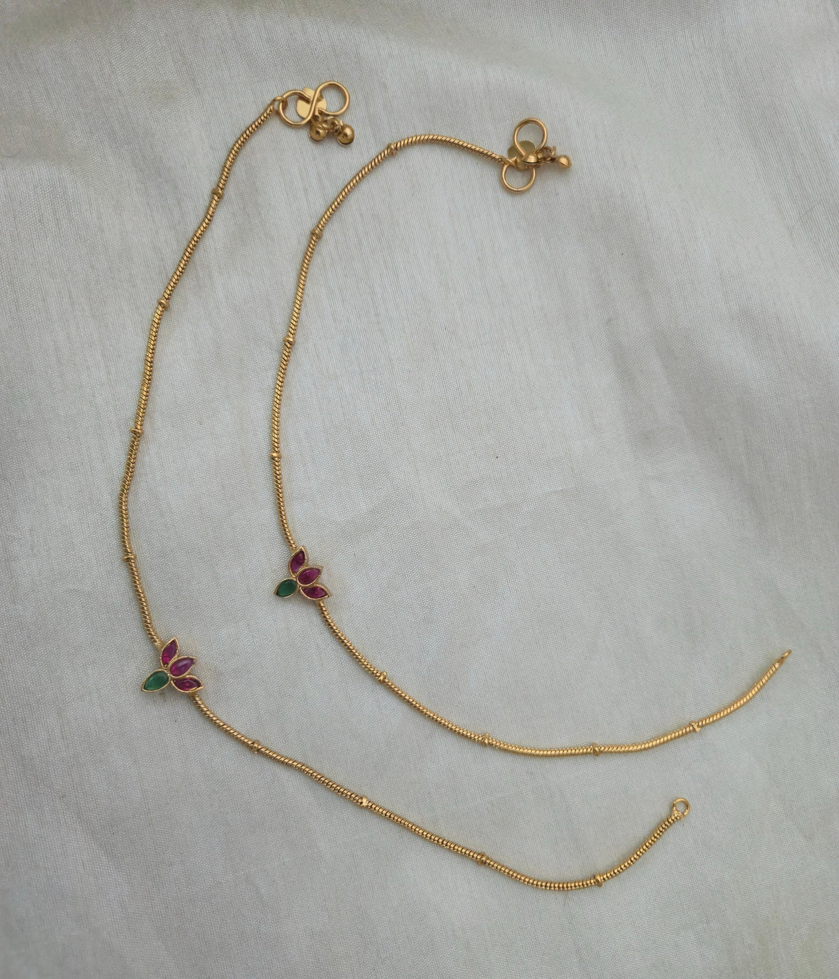 Sia Minimalist Kemp Anklet - image 5