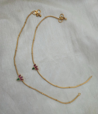Sia Minimalist Kemp Anklet - image 5