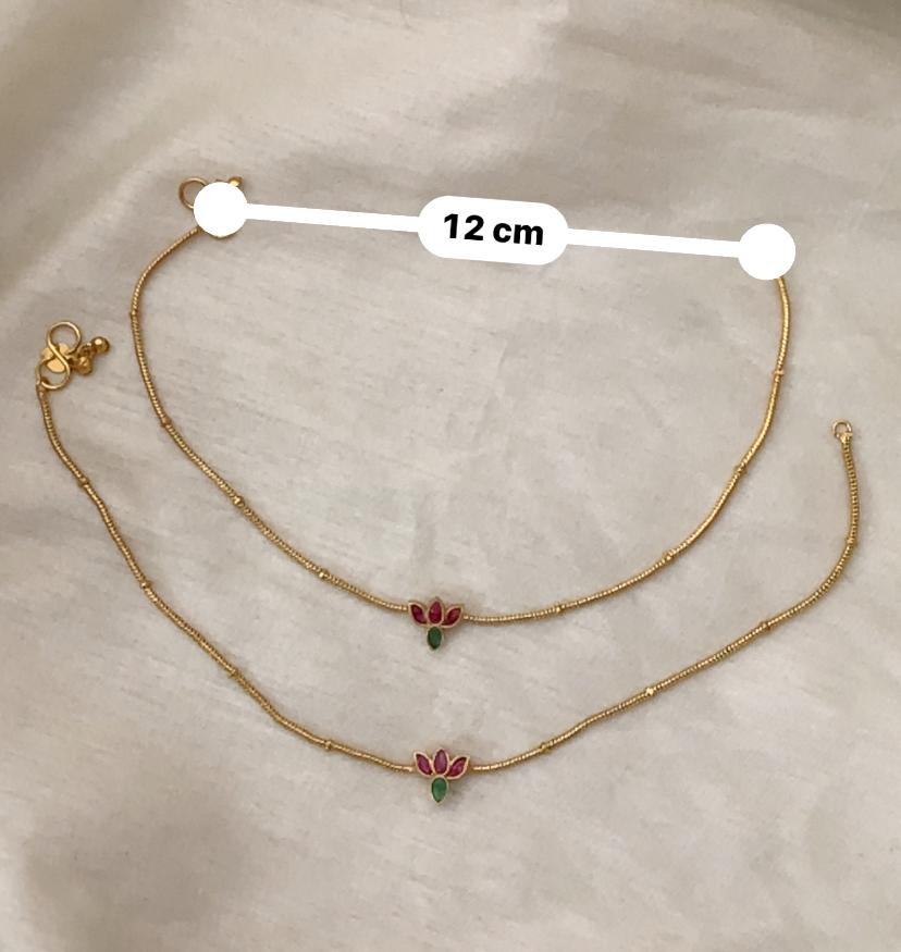 Sia Minimalist Kemp Anklet - image 9