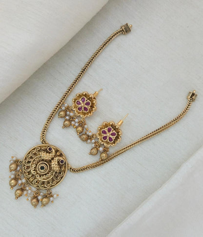 Ira Antique Pendant Necklace Set - image 2