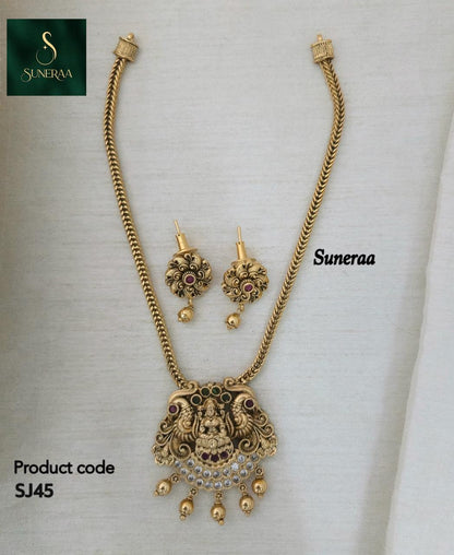 Drishi Temple Pendant Necklace Set - image 8