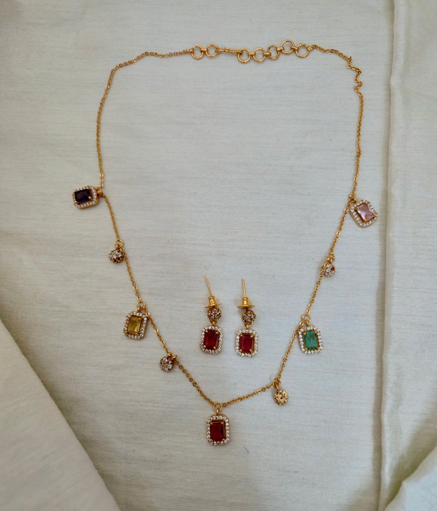 Floral Peacock Pendant Set - Image 2