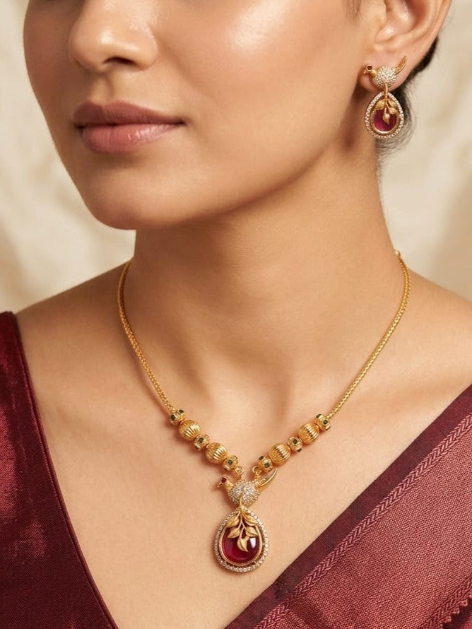 Leafy Peacock Pendant Set - Image 1