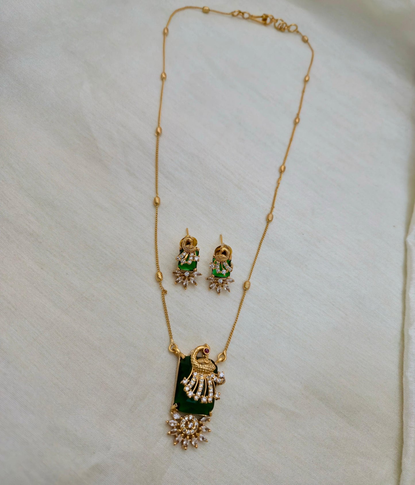 Rectangle Peacock Pendant Set - Image 3