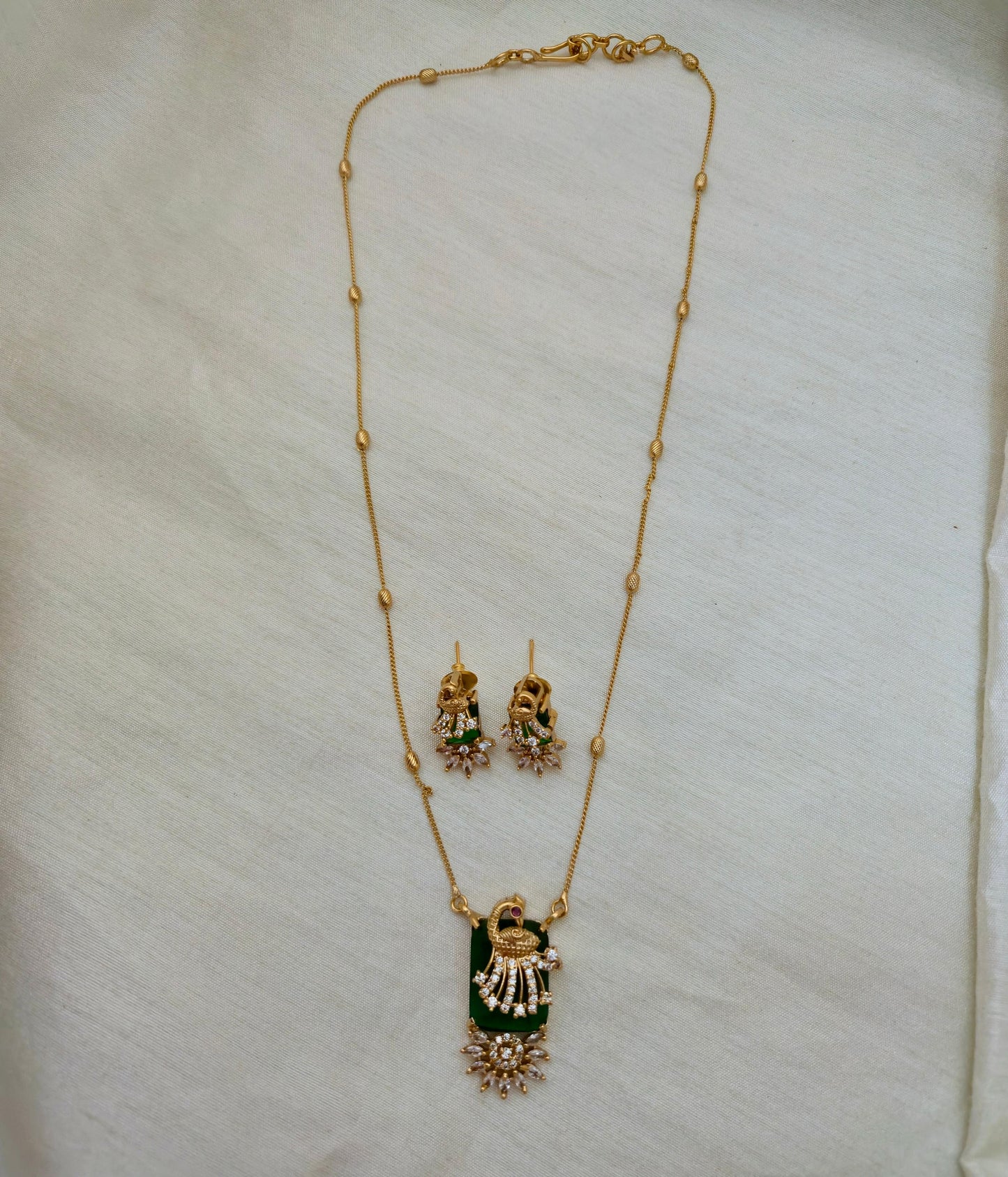 Rectangle Peacock Pendant Set - Image 4