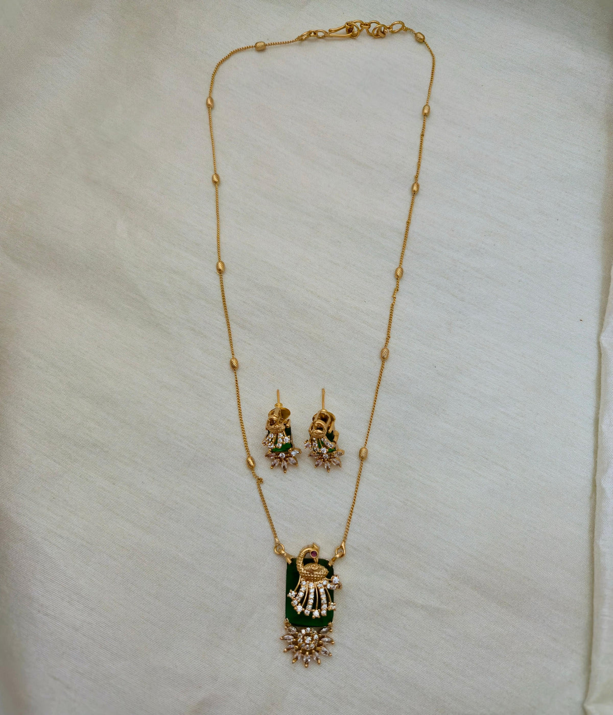 Rectangle Peacock Pendant Set - Image 4