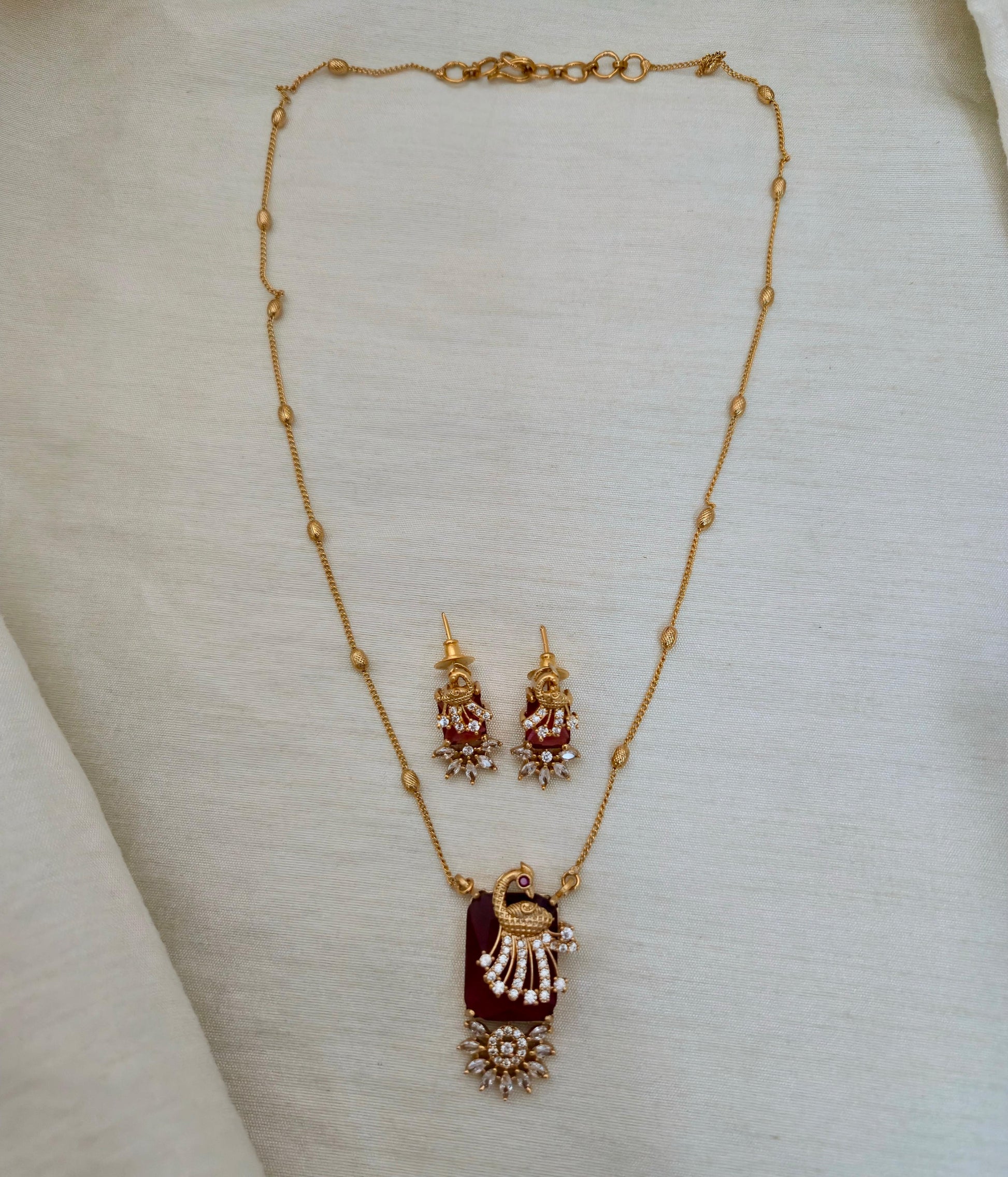 Rectangular Peacock Pendant Set - Image 3