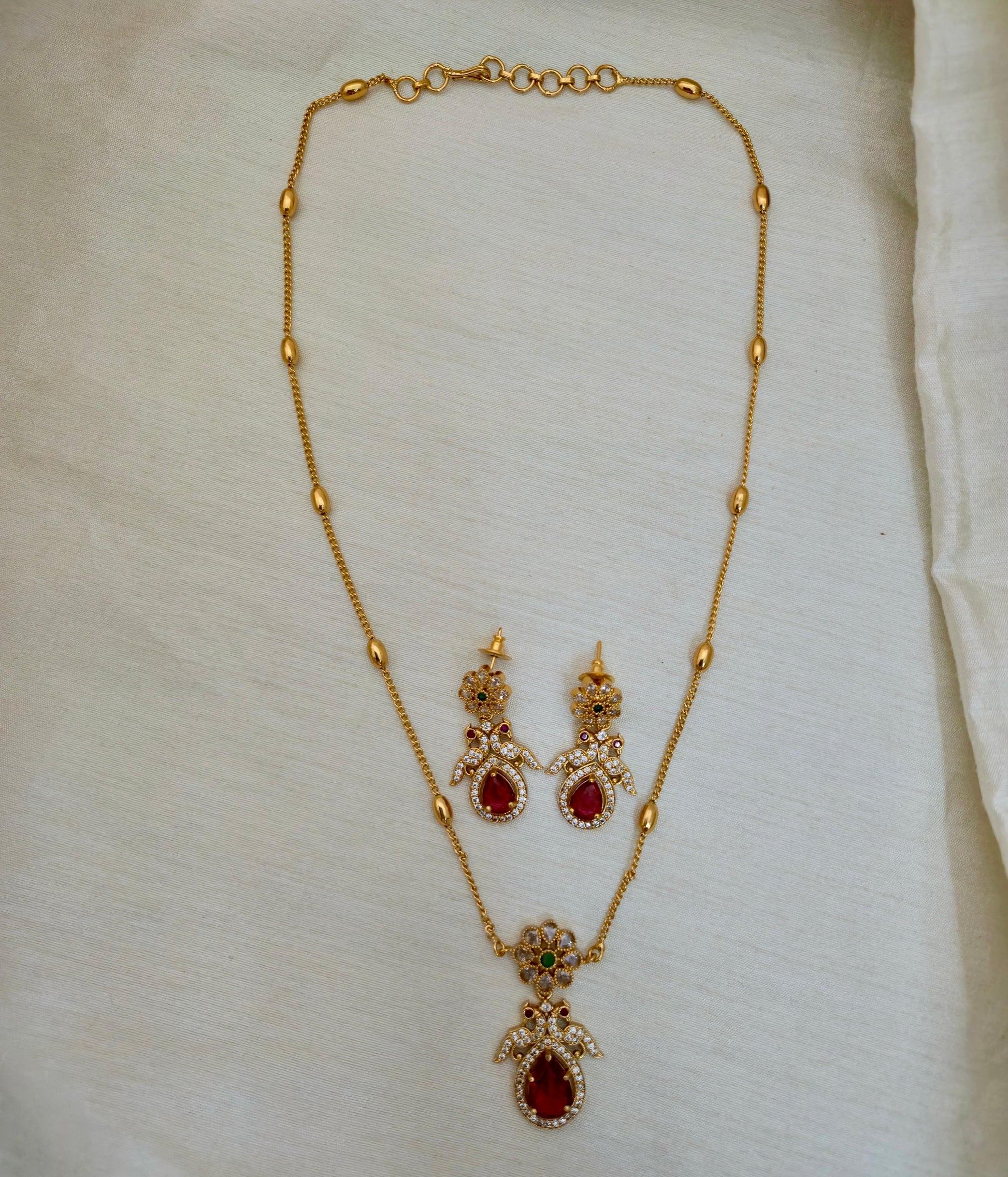 Pear Drop Peacock Pendant Set - Image 2
